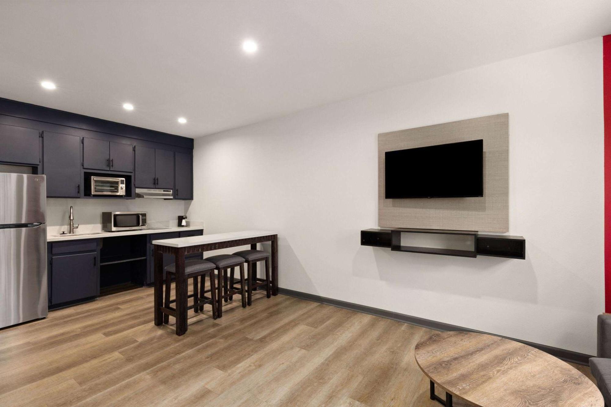 Ramada By Wyndham Studio Suites Ντόθαν Εξωτερικό φωτογραφία