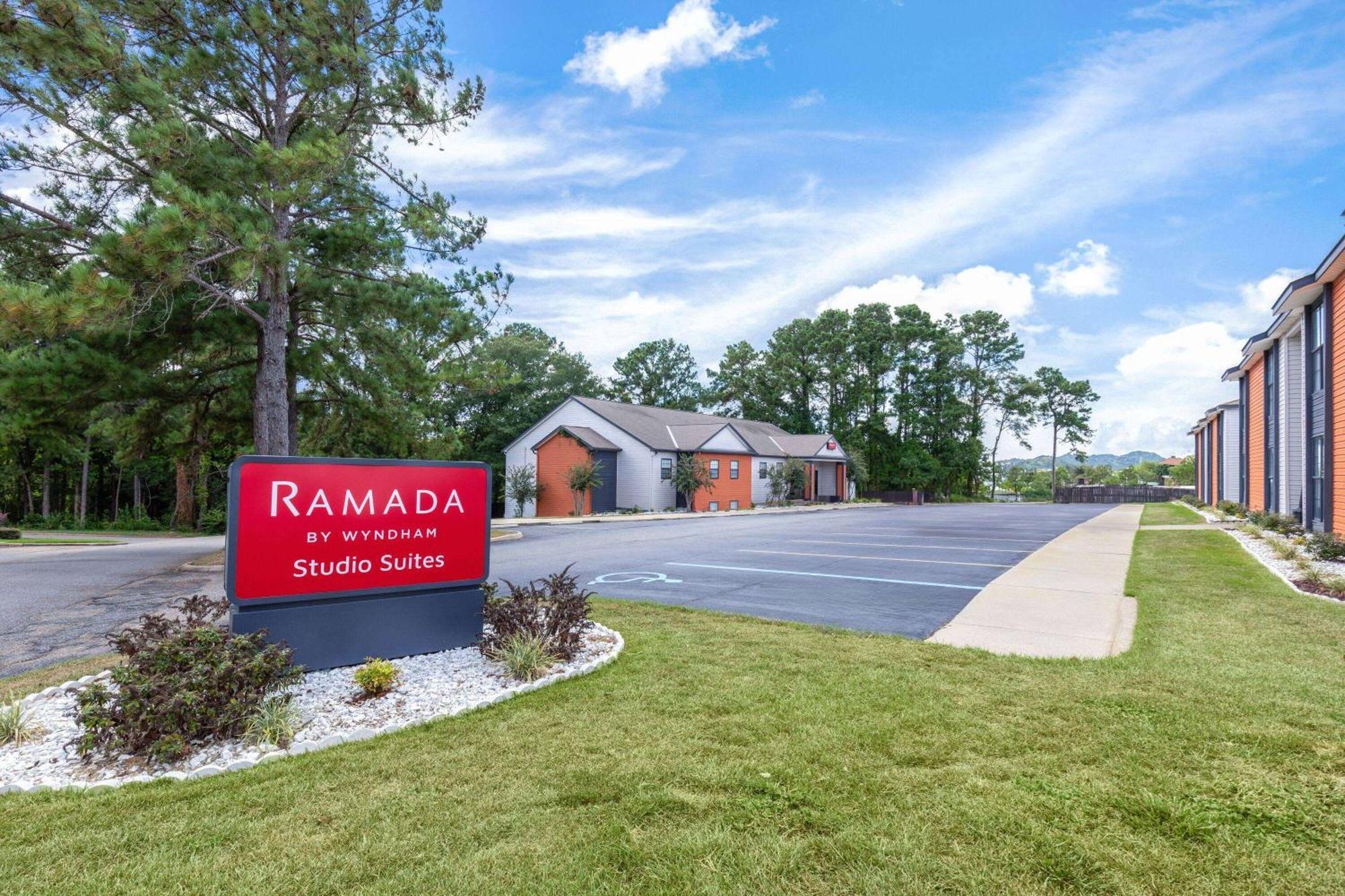 Ramada By Wyndham Studio Suites Ντόθαν Εξωτερικό φωτογραφία
